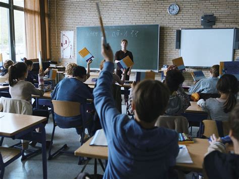 Foto De La Pel Cula Sala De Profesores Foto Por Un Total De