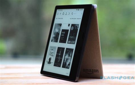 Amazon Kindle Oasis Review 2017 Slashgear