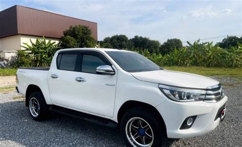 TOYOTA HILUX REVO 2 4 E PLUS PRERUNNER DOUBLE CAB