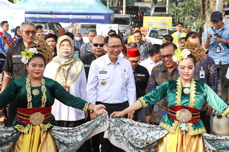 Pj Bupati Bekasi Lakukan Kick Off Peringatan Hari Koperasi Ke 76