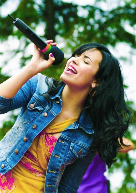 Demi Lovato Camp Rock Singing