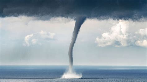 Waterspout Wallpapers