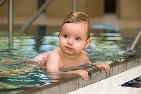 Babyschwimmen Kleinkindschwimmen Im Kurhaus Bad Liebenstein Vital