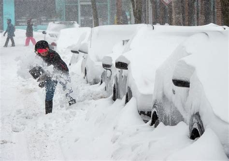 Flights Cancelled In Toronto Dozens Of Crashes Reported As Winter