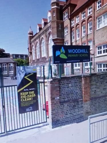 10 reviews of Woodhill Primary School (School) in London (London)