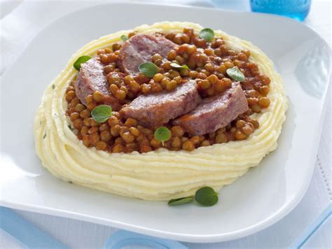 Ricetta Nidi di purè con cotechino e lenticchie Donna Moderna