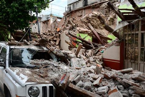 Suben a 90 los muertos por terremoto en México