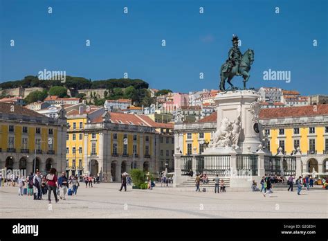 Elegant Buildings And King Jose Monument Pra A Do Rcio Commerce