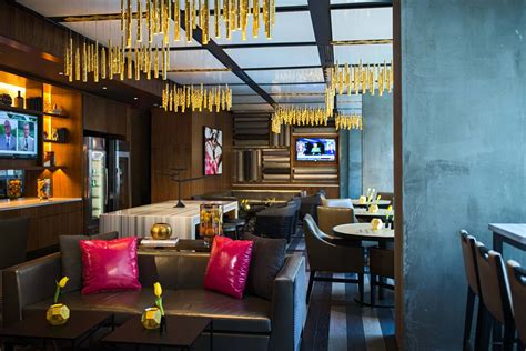 db lounge club 6