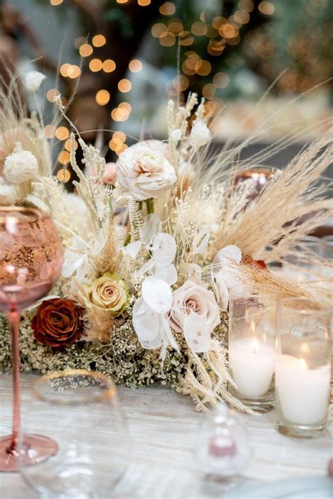 Wedding Flower Arrangements: The Ultimate Guide for Every Bride ...