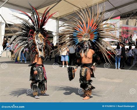 Concheros or Aztec Dancers in Mexico City Editorial Photo - Image of period, aztecas: 97628016