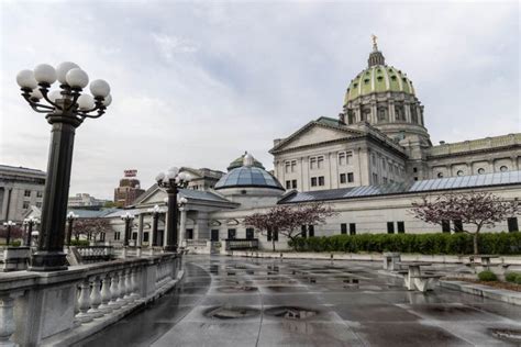 Pa House Passes 15 Minimum Wage Bill Whyy