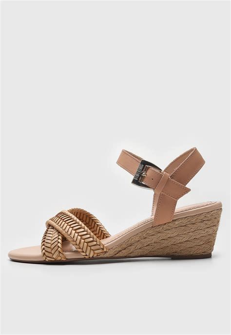 Sandália Anabela Santa Lolla Tira Tressê Nude Compre Agora Dafiti