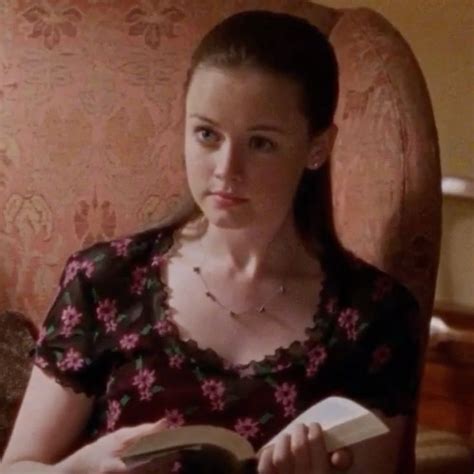 Gilmore Girls Season Lq Icons Pfp Rory Gilmore En