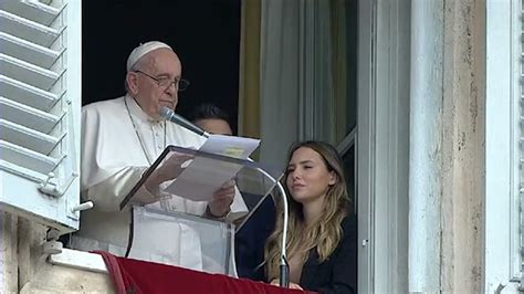 El Papa Francisco en el Ángelus el 25 de octubre iré al Coliseo para