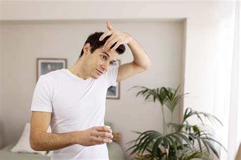 Best Hair Loss Treatments for Men - Tips to Prevent Hair Loss