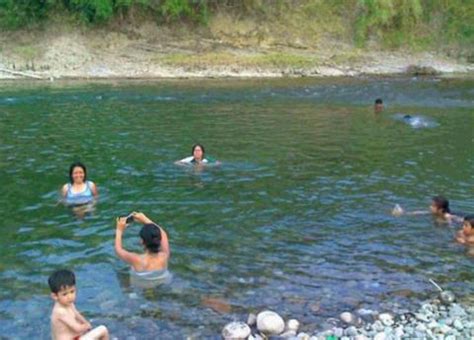 Familias Acuden A R Os De La Huasteca Por Temporada De Calor