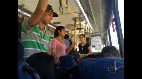 Vídeo Passageiros de ônibus ainda reclamam das mudanças nas linhas