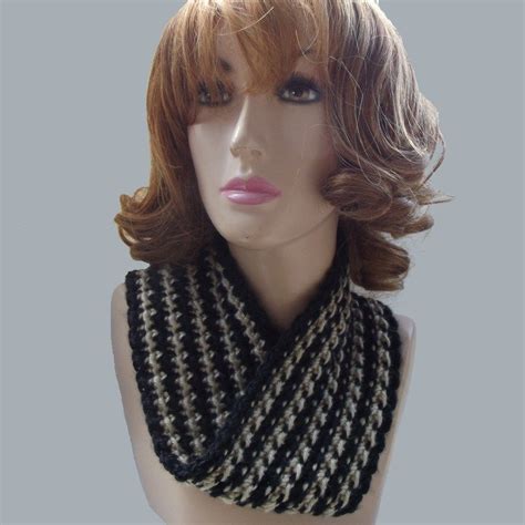 Striped Infinity Cowl Crochet Cowl Free Pattern Crochet Patterns