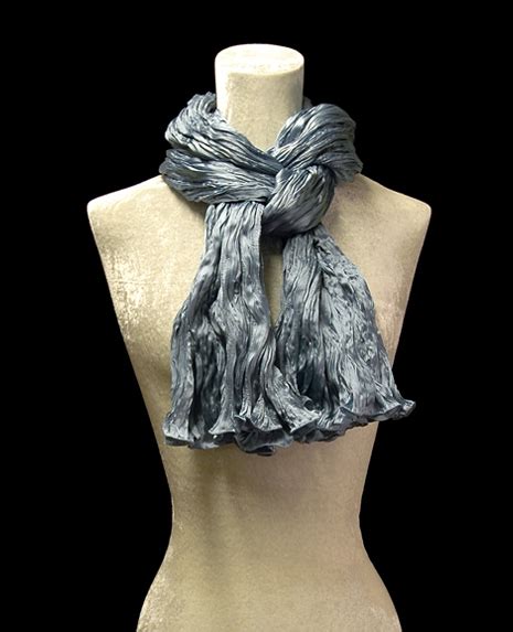 Silk scarf in crepe satin | Candy blue - Fortuny