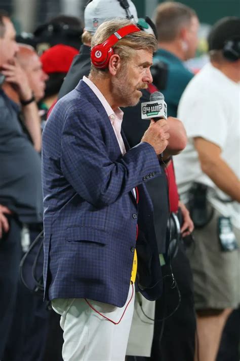 howard eskin net worth