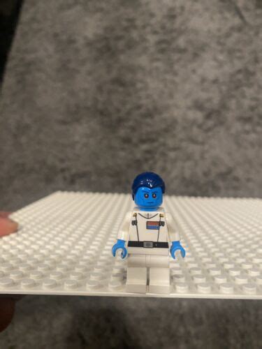 LEGO Star Wars Grand Admiral Thrawn Minifigure Great Condition EBay