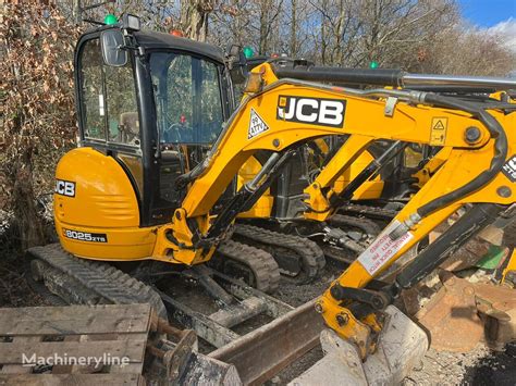 JCB 8025 ZTS mini excavator for sale Slovakia Bernolákovo MW32699