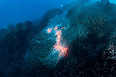 Types of lava images | Earth lessons | DK Find Out!