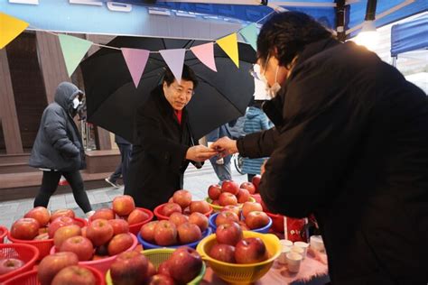 송파구 추석맞이 ‘농수축산물 직거래장터 개장