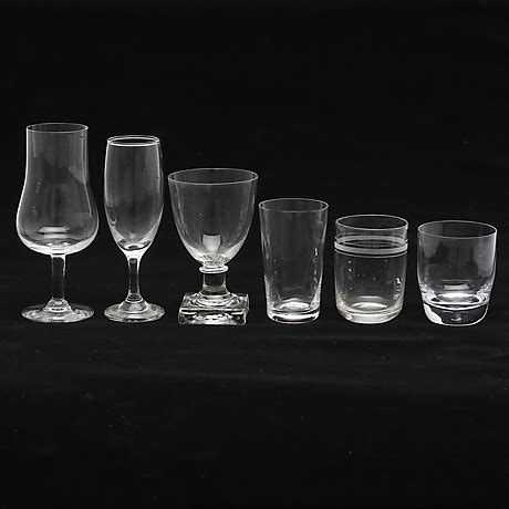 SERVICE GLASSES 48 Pcs Glass Including Chateau Bertil Vallien