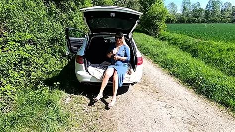 Mature Lady Gets Facialized Outdoors XHamster