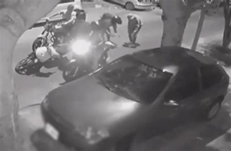 Ataque piraña de motochorros en Sáenz Peña robaron una moto y