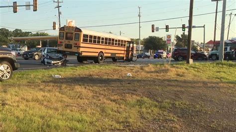 North East Isd School Bus Involved In 3 Vehicle Accident No Students