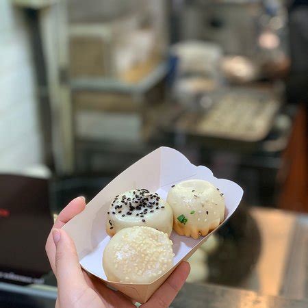 Cheung Hing Kee Shanghai Pan Fried Buns Lock Road Hongkong Tsim Sha