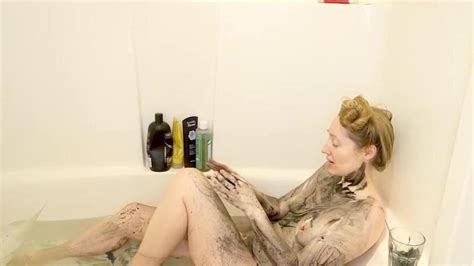 Rose Kelly Nude Bath Milf Youtuber Video Porn Videos