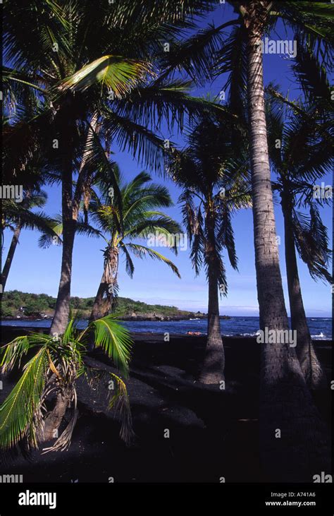 Punaluu Black Sand Beach Punaluu Stock Photo - Alamy