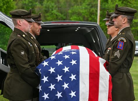 NY Army National Guard Honor Guards to conduct 7,100 military funerals ...