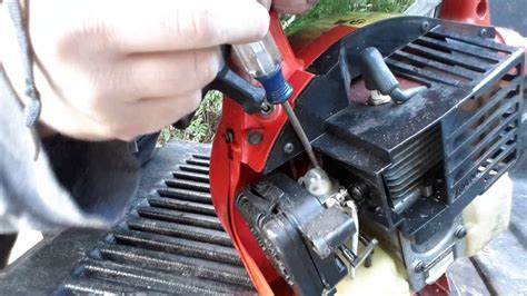 Replacing Leaf Blower Primer Bulb Youtube