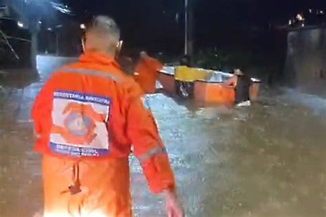 Chuvas Deixam Dois Mortos E Mais De 300 Desabrigados Em Angra Dos Reis