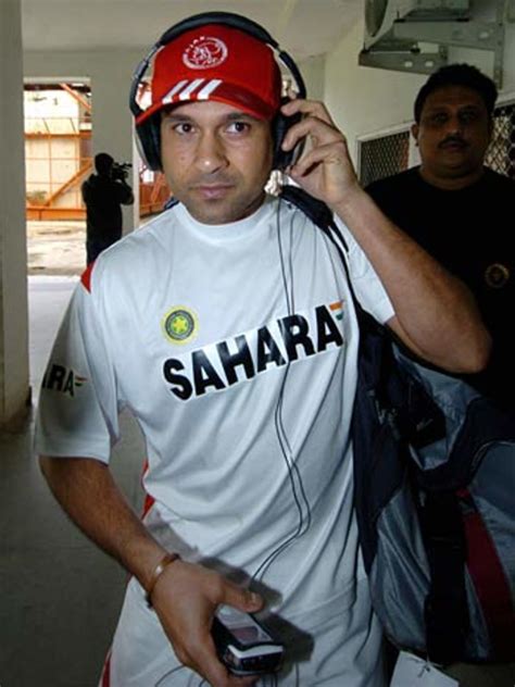 Sachin Tendulkar arrives at the National Cricket Academy | ESPNcricinfo.com