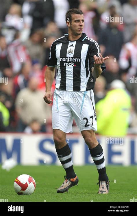 STEVEN TAYLOR NEWCASTLE UNITED FC STADIUM OF LIGHT SUNDERLAND ENGLAND ...