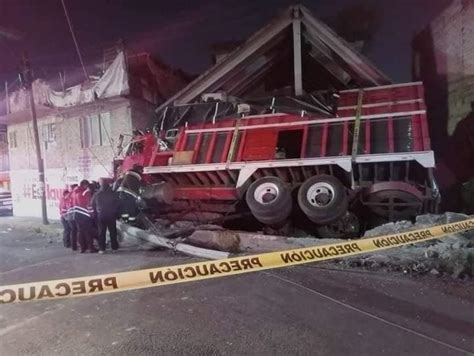 Ixtapaluca Cami N Se Queda Sin Frenos Y Se Estrella Contra Casa La