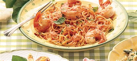 Linguine Aux Crevettes La Sauce Tomate Cr Meuse Recette Plaisirs