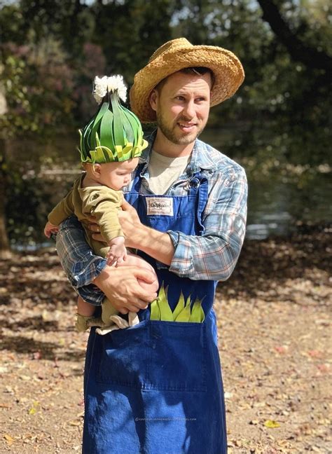 diy gardener costume 7