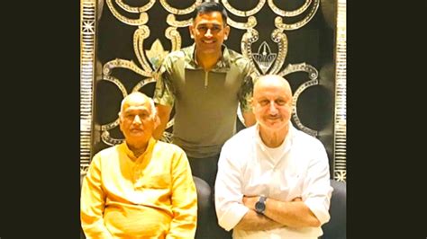 Agency News | This Is How Anupam Kher Celebrates MS Dhoni's IPL Win ...