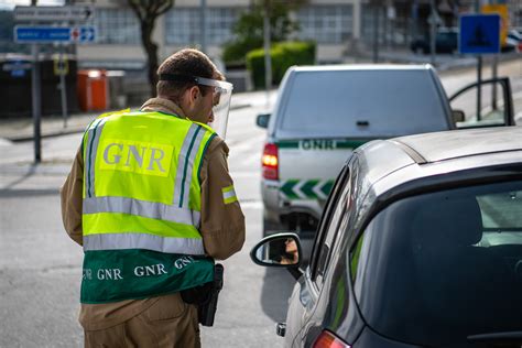 Operação Natal E Ano Novo Da Gnr Está Na Estrada Jornal Do Centro