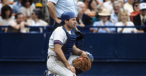 Former Mets All-Star Catcher John Stearns Dies at Age 71 » TrueViralNews