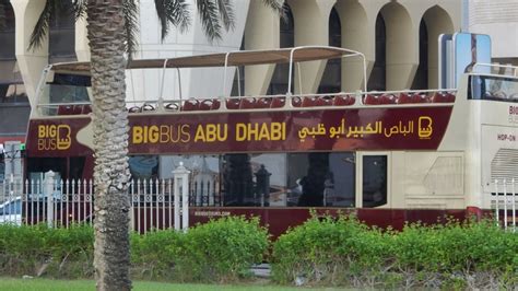 Abu Dhabi Hop On Hop Off Busse Hellotickets