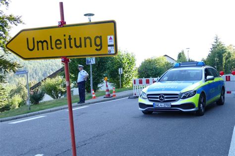 Bad Herrenalb Dobel Leichen Fund Polizei Geht Von Verbrechen Aus