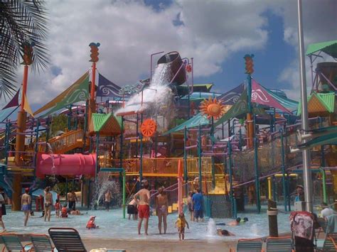 Aquatica Orlando - Mommy Travels